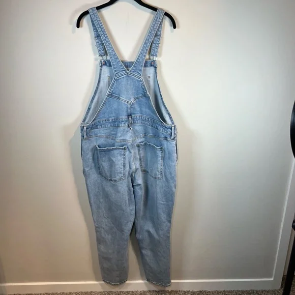 Old Navy Women's Overall Jeans Blue Light Wash Denim Straight Leg Bibs Y2K Sz 18 - Picture 8 of 13